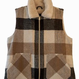 Plaid Sherpa-Lined Vest